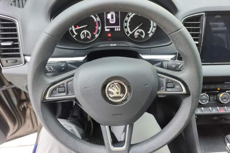 Used Skoda Karoq 2019 TSI280 SmartDrive Luxury Edition China V Standard Steering Wheel