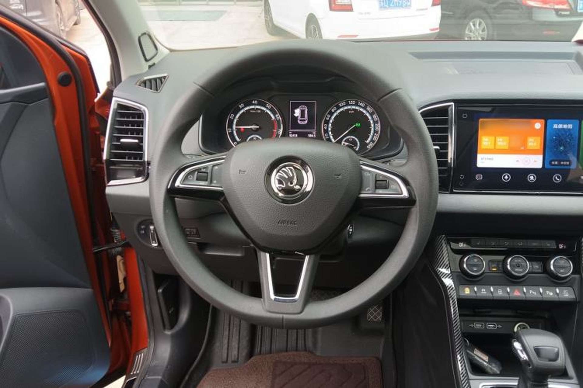 Used Skoda Karoq 2019 TSI280 Smart Drive Deluxe Edition China VI Standard Steering Wheel