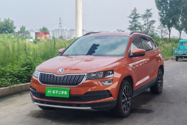 Ojetý Skoda Karoq 2019 TSI280 Comfort Plus Version China VI Standard