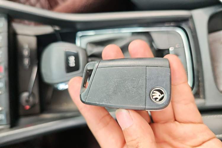 Used Skoda Karoq 2019 TSI280 SmartDrive Luxury Edition China V Standard Vehicle Key