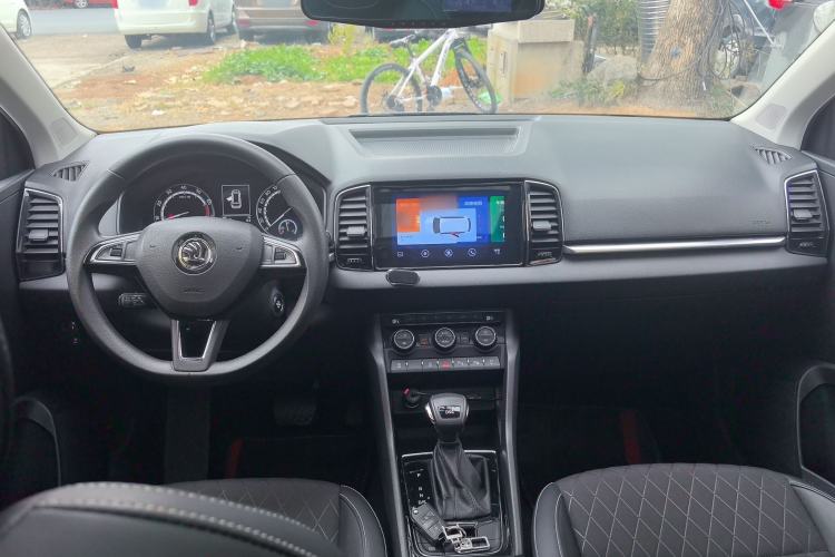 Used Skoda Karoq 2020 TSI280 Luxury Smart Edition China VI Standard Center Console