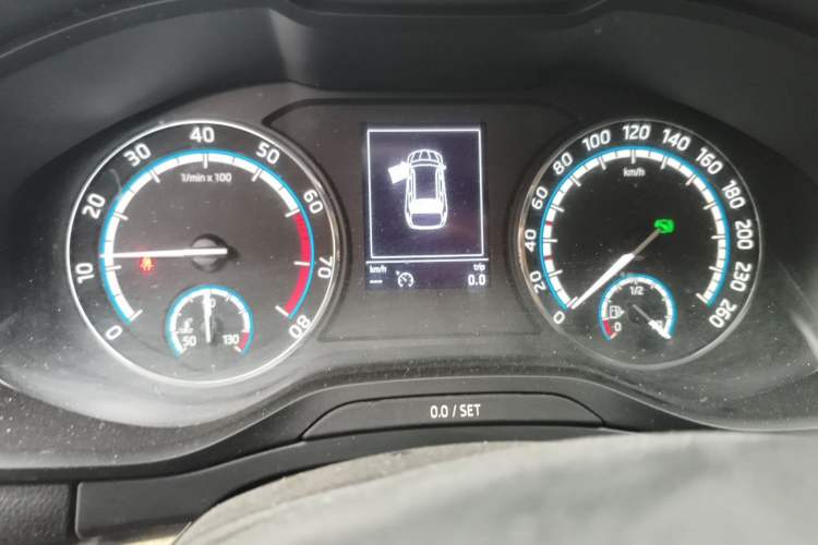 Used Skoda Karoq 2020 TSI280 Luxury Smart Edition China VI Standard Instrument Cluster