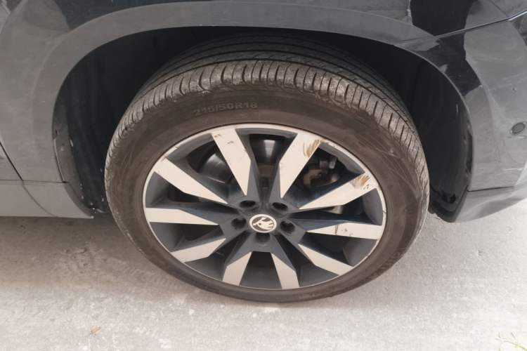 Used Skoda Karoq 2020 TSI280 Luxury Smart Edition China VI Standard Right Front Wheel Hub