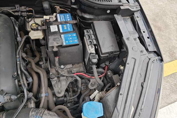 Used Skoda Karoq 2020 TSI280 Luxury Smart Edition China VI Standard Engine Bay Left