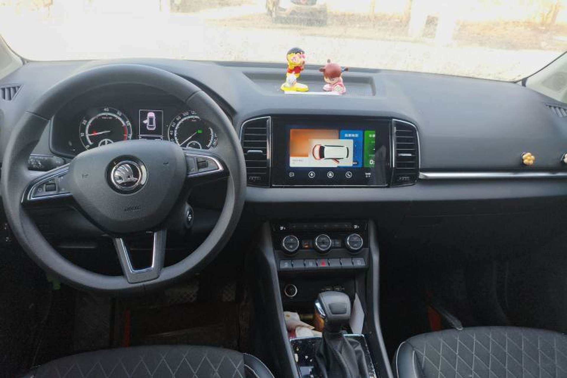Used Skoda Karoq 2020 TSI280 Smart Drive Technology Edition China VI Center Console
