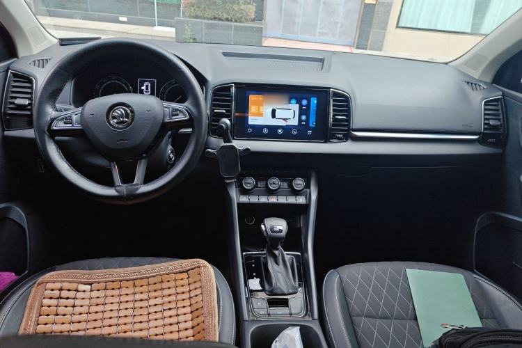 Used Skoda Karoq 2020 TSI280 Smart Drive Technology Edition China VI Center Console