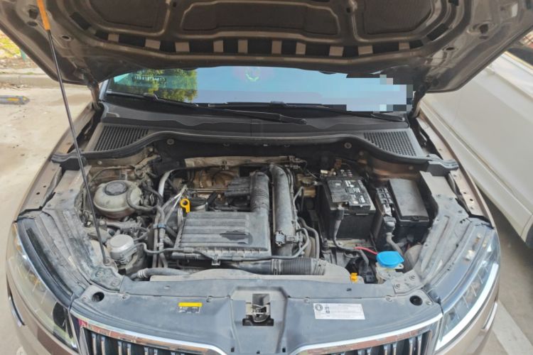 Used Skoda Karoq 2020 TSI280 Luxury Smart Edition China VI Standard Engine Bay