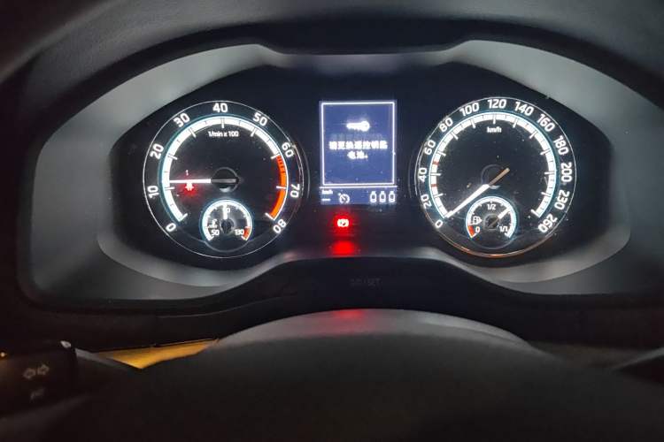 Used Skoda Karoq 2020 TSI280 Luxury Smart Edition China VI Standard Instrument Cluster