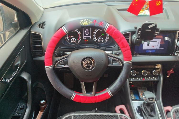 Used Skoda Karoq 2020 TSI280 Luxury Smart Edition China VI Standard Steering Wheel
