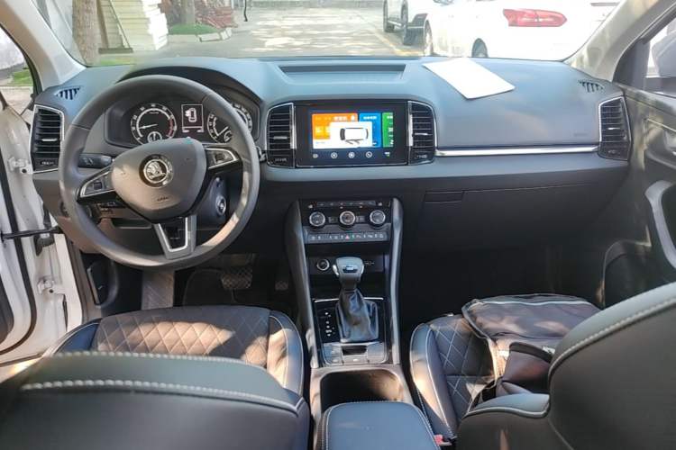 Used Skoda Karoq 2020 TSI280 Luxury Smart Edition China VI Standard Center Console