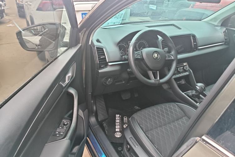Used Skoda Karoq 2020 TSI280 Luxury Smart Edition China VI Standard Driver Seat