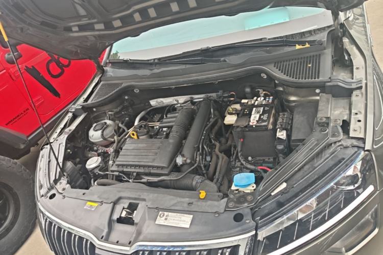 Used Skoda Karoq 2020 TSI280 Luxury Smart Edition China VI Standard Engine Bay