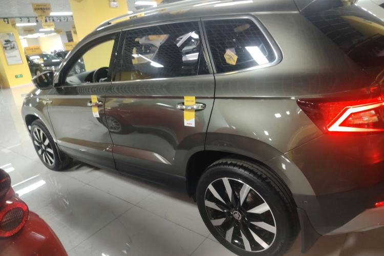 Used Skoda Karoq 2020 TSI280 Luxury Smart Edition China VI Standard Exterior 3