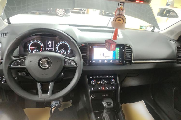 Used Skoda Karoq 2020 TSI280 Luxury Smart Edition China VI Standard Interior 2