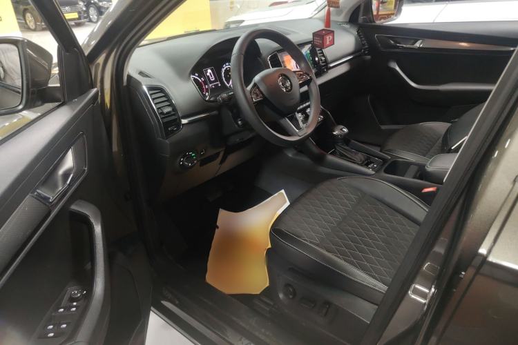 Used Skoda Karoq 2020 TSI280 Luxury Smart Edition China VI Standard Interior 3
