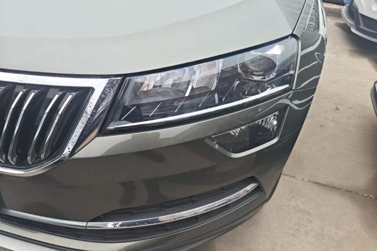 Used Skoda Karoq 2020 TSI280 Luxury Smart Edition China VI Standard Left Front Headlight