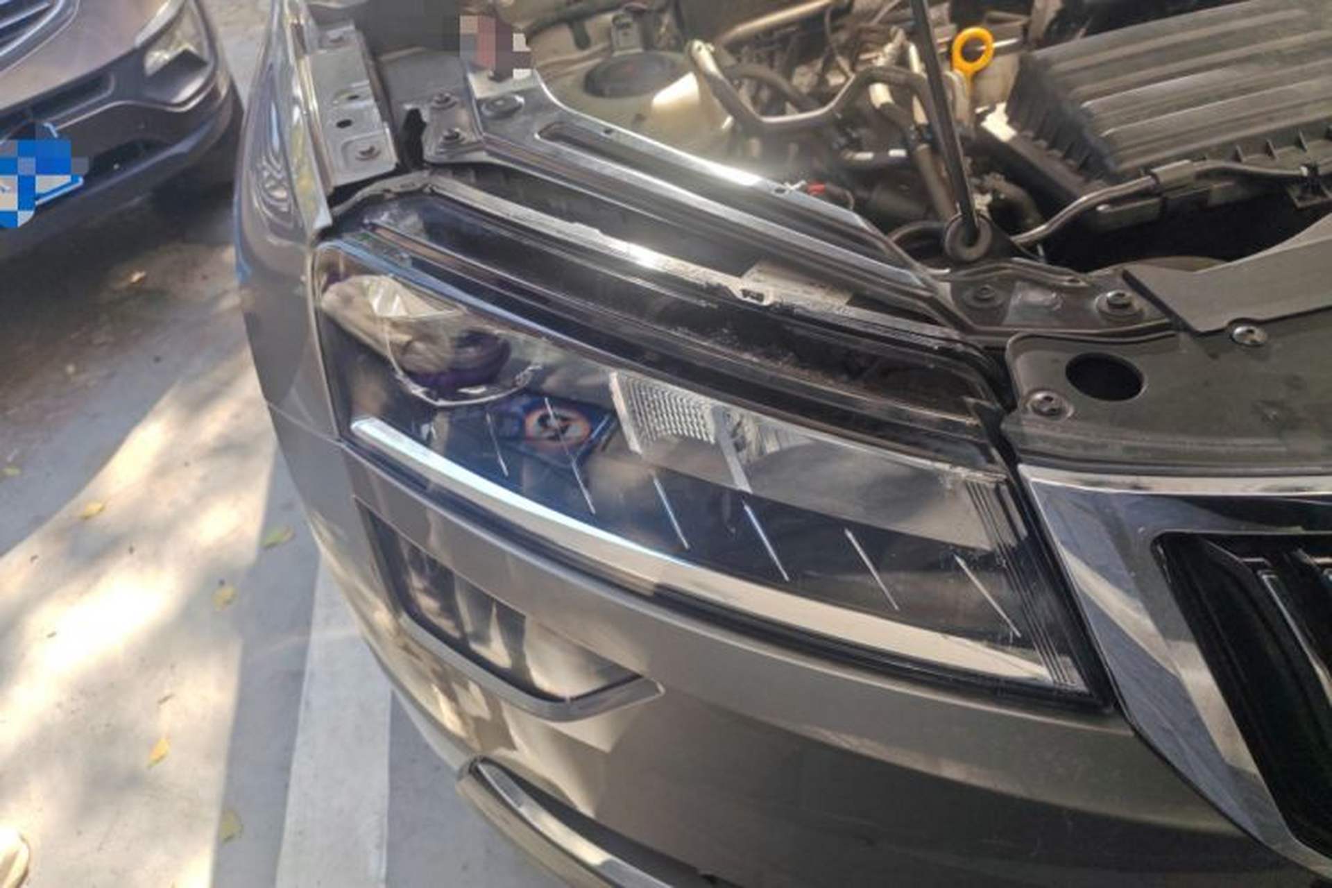 Used Skoda Karoq 2020 TSI280 Luxury Smart Edition China VI Standard Right Front Headlight