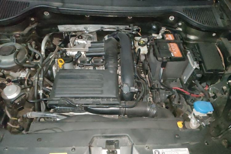 Used Skoda Karoq 2020 TSI280 Luxury Smart Edition China VI Standard Engine Bay