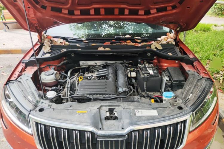 Used Skoda Karoq 2020 TSI280 Luxury Smart Edition China VI Standard Engine Bay