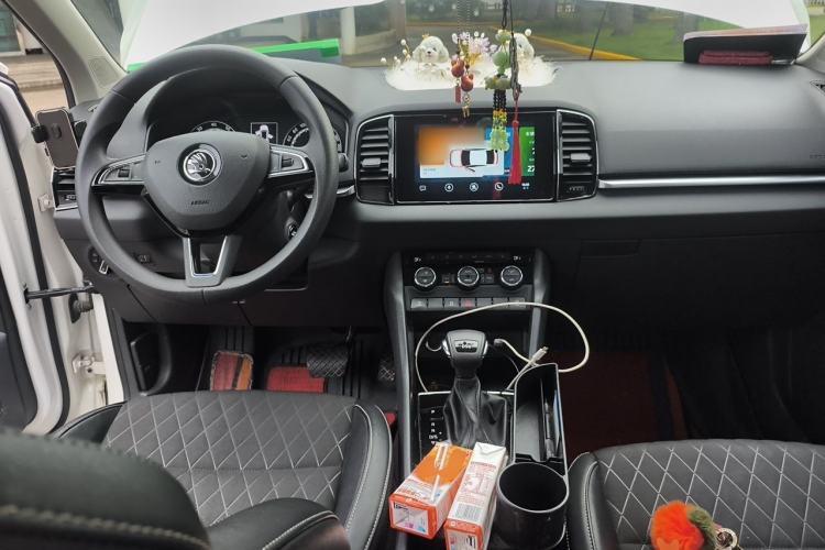 Used Skoda Karoq 2020 TSI280 Smart Drive Technology Edition China VI Center Console