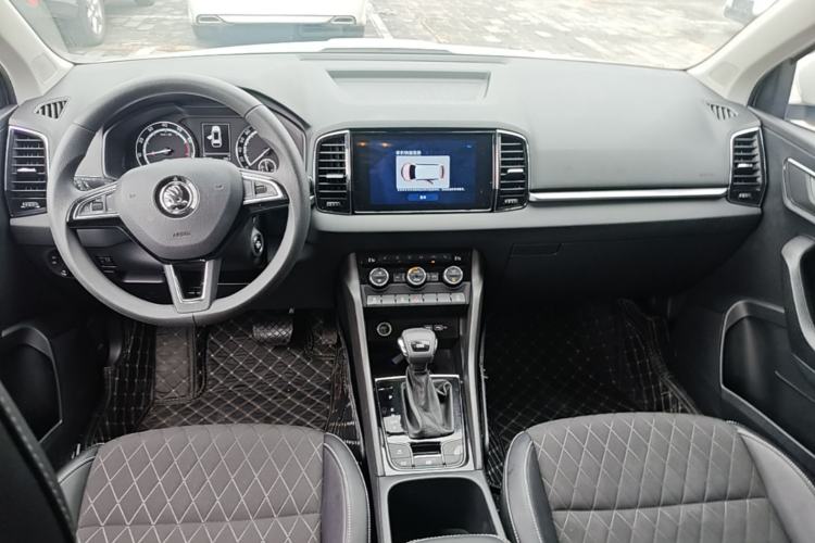 Used Skoda Karoq 2020 TSI280 Smart Drive Technology Edition China VI Center Console