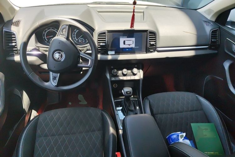 Used Skoda Karoq 2020 TSI280 Smart Drive Technology Edition China VI Center Console