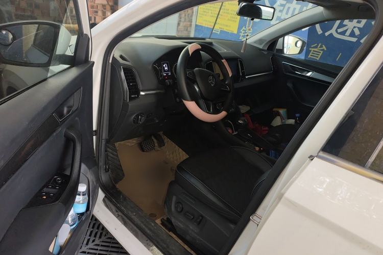 Used Skoda Karoq 2020 TSI280 Luxury Smart Edition China VI Standard Driver Seat