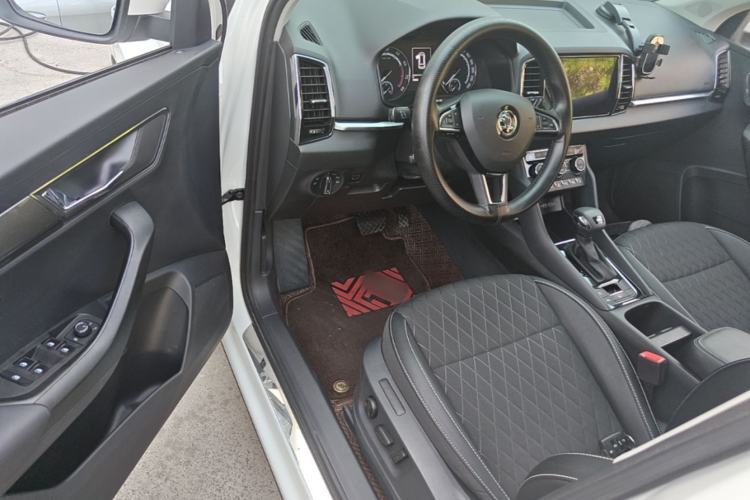 Used Skoda Karoq 2020 TSI280 Luxury Smart Edition China VI Standard Driver Seat