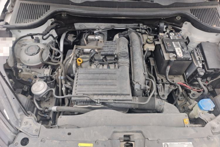 Used Skoda Karoq 2020 TSI280 Luxury Smart Edition China VI Standard Engine Bay