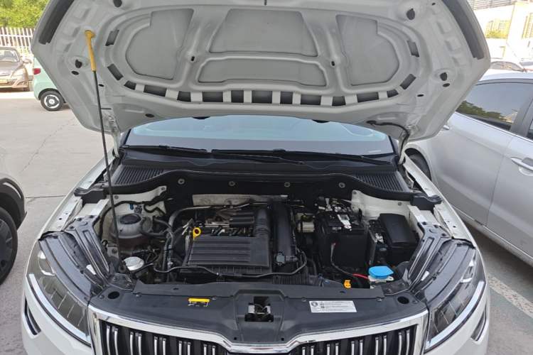 Used Skoda Karoq 2020 TSI280 Luxury Smart Edition China VI Standard Engine Bay