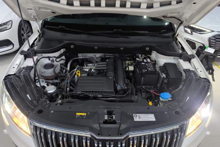 Used Skoda Karoq 2020 TSI280 Smart Drive Technology Edition China VI Engine Bay
