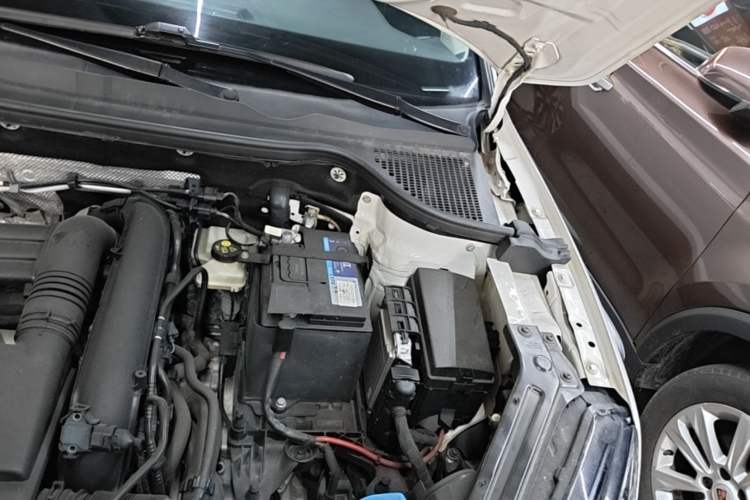 Used Skoda Karoq 2020 TSI280 Luxury Smart Edition China VI Standard Engine Bay Left