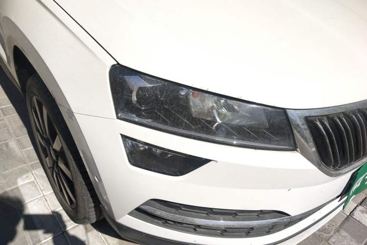 Used Skoda Karoq 2020 TSI280 Luxury Smart Edition China VI Standard Exterior 6