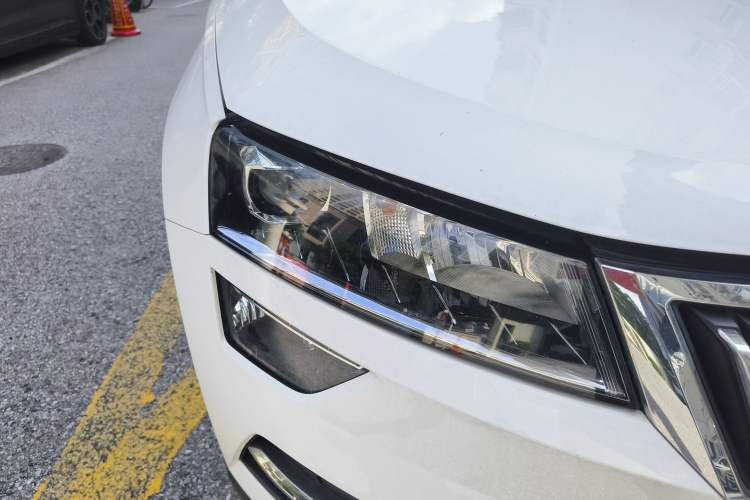 Used Skoda Karoq 2020 TSI280 Smart Drive Technology Edition China VI Exterior 6