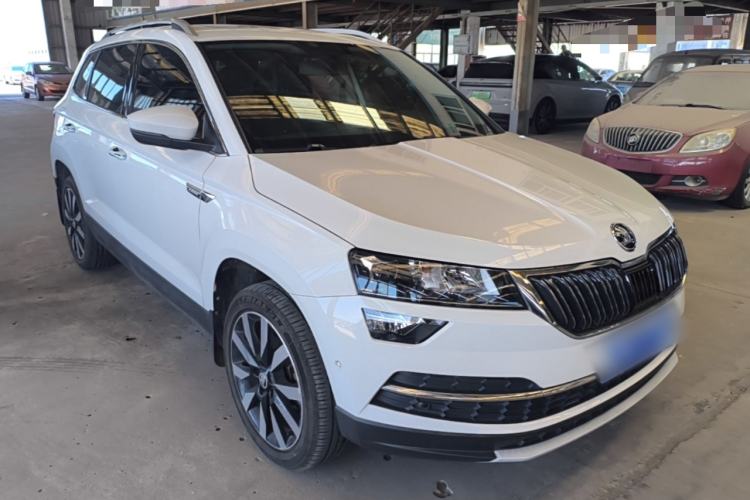 Used Skoda Karoq 2020 TSI280 Luxury Smart Edition China VI Standard Front Right 45 Deg