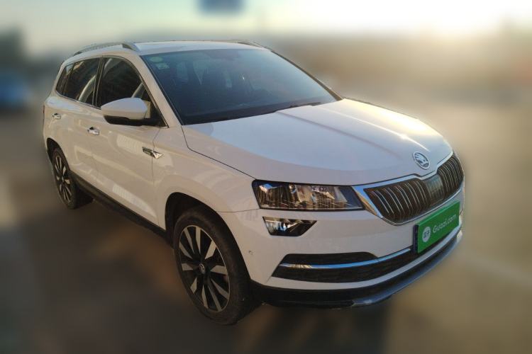 Used Skoda Karoq 2020 TSI280 Luxury Smart Edition China VI Standard Front Right 45 Deg