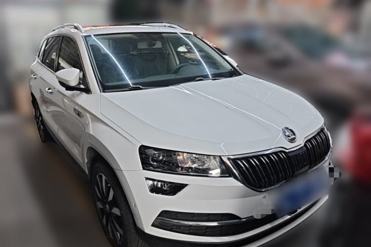 Used Skoda Karoq 2020 TSI280 Luxury Smart Edition China VI Standard Front Right 45 Deg