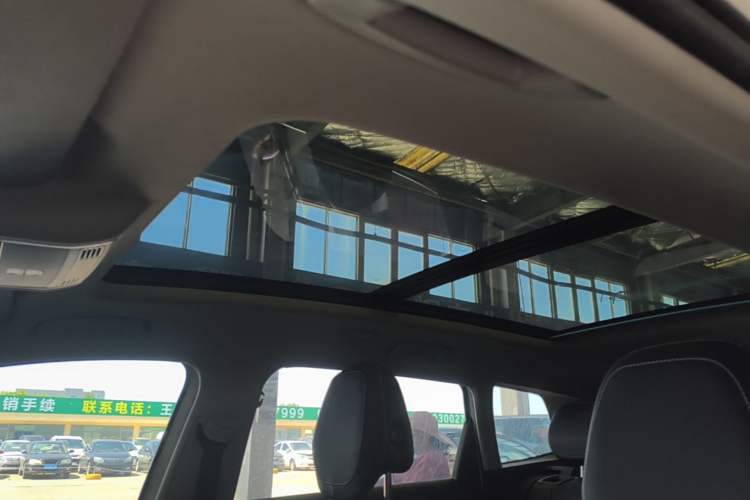 Used Skoda Karoq 2020 TSI280 Luxury Smart Edition China VI Standard Headliner