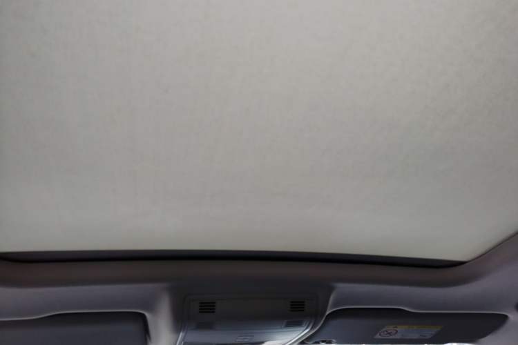 Used Skoda Karoq 2020 TSI280 Luxury Smart Edition China VI Standard Headliner