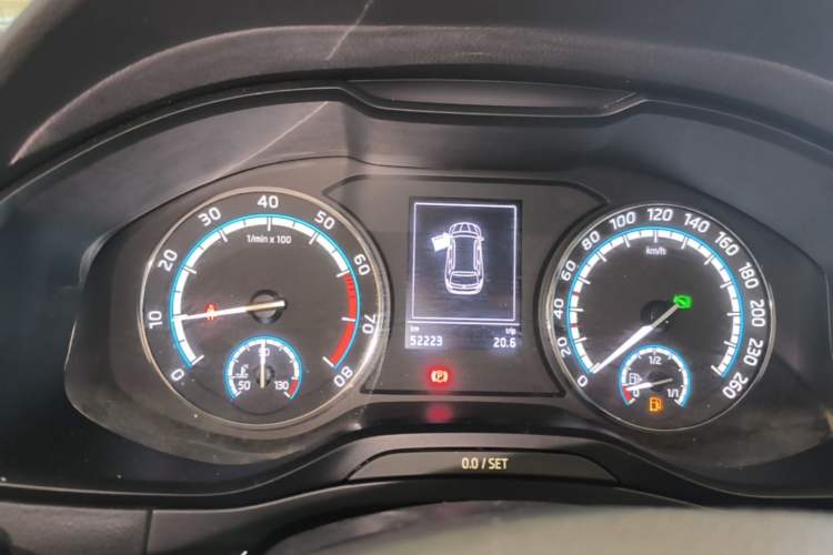 Used Skoda Karoq 2020 TSI280 Luxury Smart Edition China VI Standard Instrument Cluster