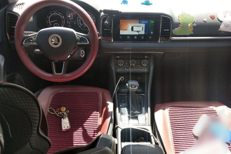 Used Skoda Karoq 2020 TSI280 Luxury Smart Edition China VI Standard Interior 2