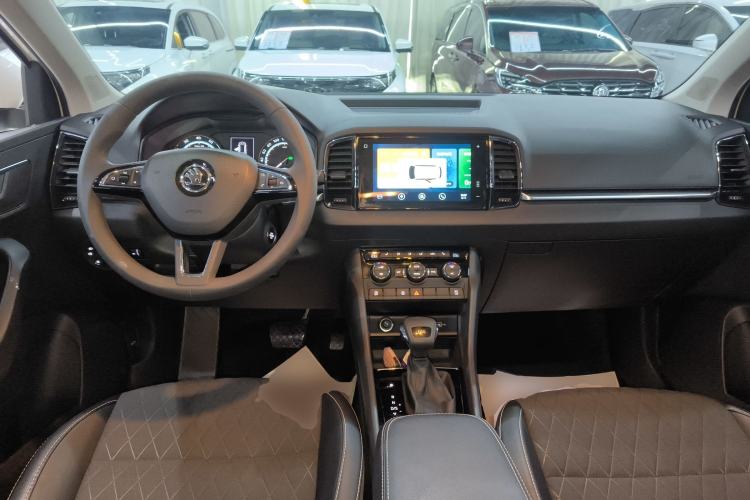 Used Skoda Karoq 2020 TSI280 Smart Drive Technology Edition China VI Interior 2