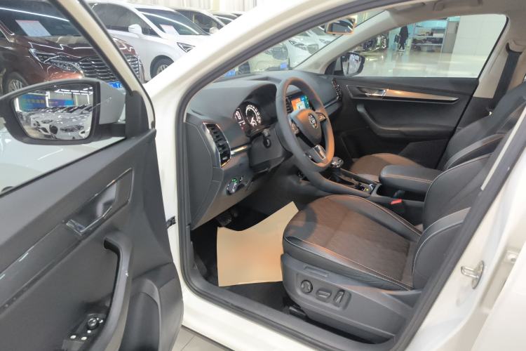 Used Skoda Karoq 2020 TSI280 Smart Drive Technology Edition China VI Interior 3
