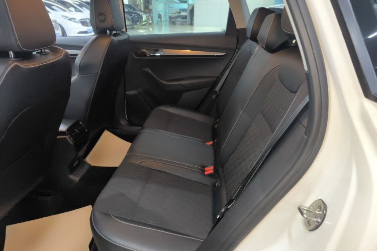 Used Skoda Karoq 2020 TSI280 Smart Drive Technology Edition China VI Interior 4