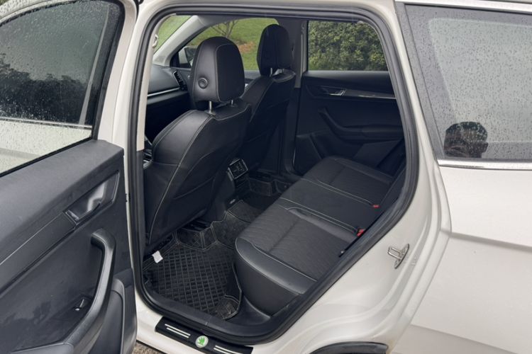 Used Skoda Karoq 2020 TSI280 Luxury Smart Edition China VI Standard Interior 5