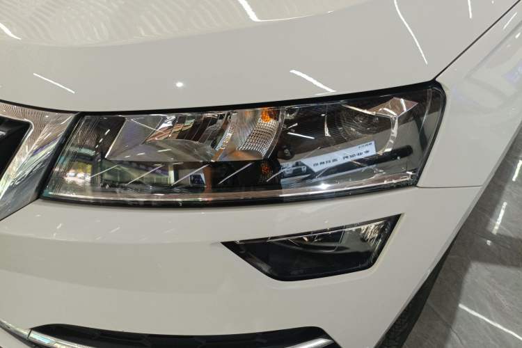 Used Skoda Karoq 2020 TSI280 Smart Drive Technology Edition China VI Left Front Headlight