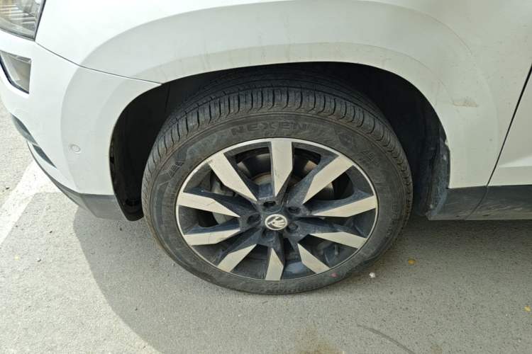 Used Skoda Karoq 2020 TSI280 Luxury Smart Edition China VI Standard Left Front Wheel Hub