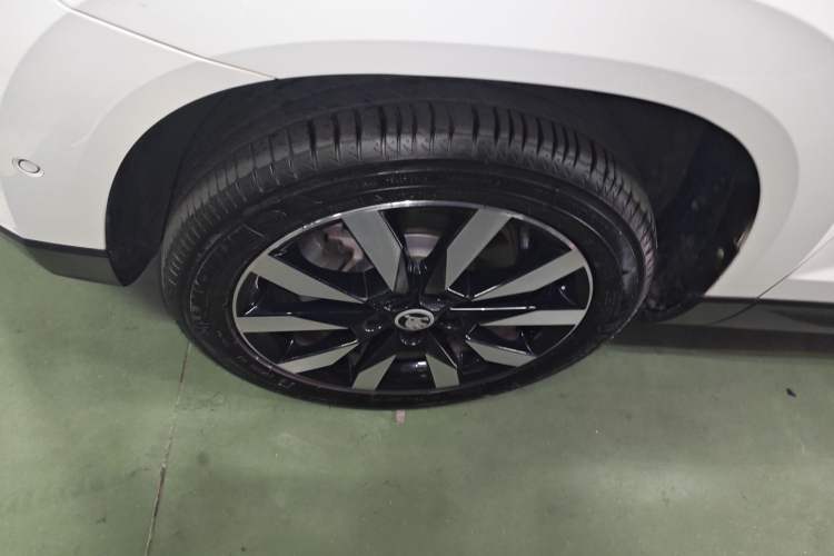 Used Skoda Karoq 2020 TSI280 Luxury Smart Edition China VI Standard Left Front Wheel Hub
