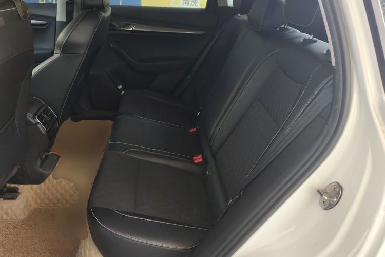 Used Skoda Karoq 2020 TSI280 Luxury Smart Edition China VI Standard Left Rear Seat
