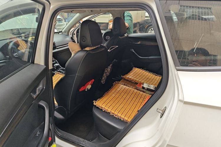 Used Skoda Karoq 2020 TSI280 Smart Drive Technology Edition China VI Left Rear Seat